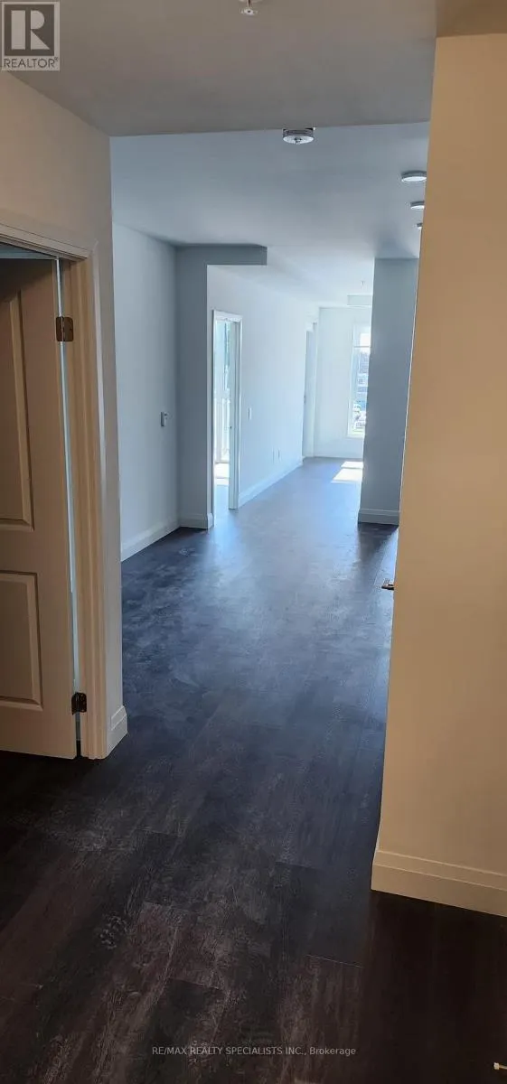 310 - 1333 WEBER STREET E