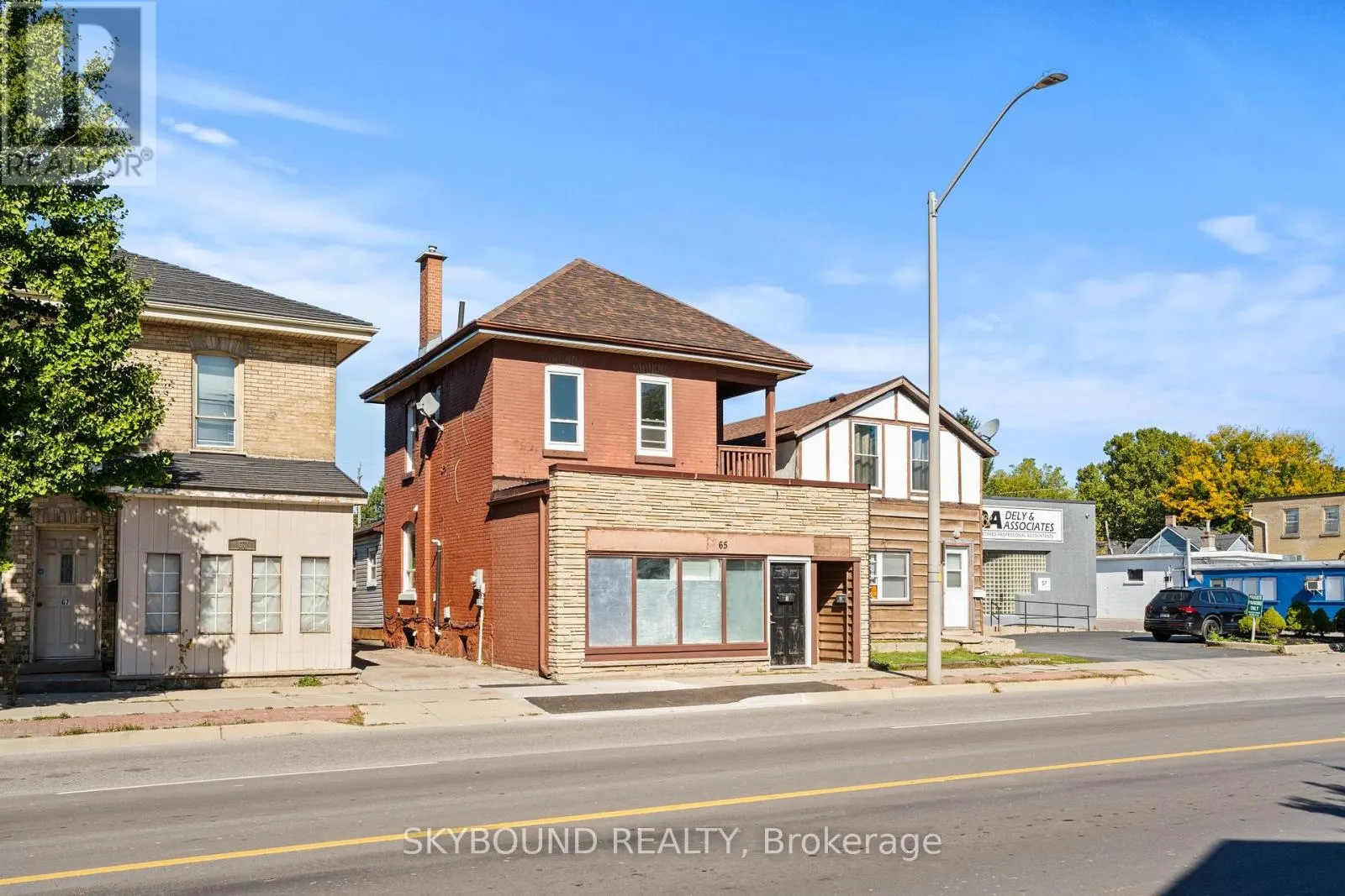 65 COLBORNE STREET W
