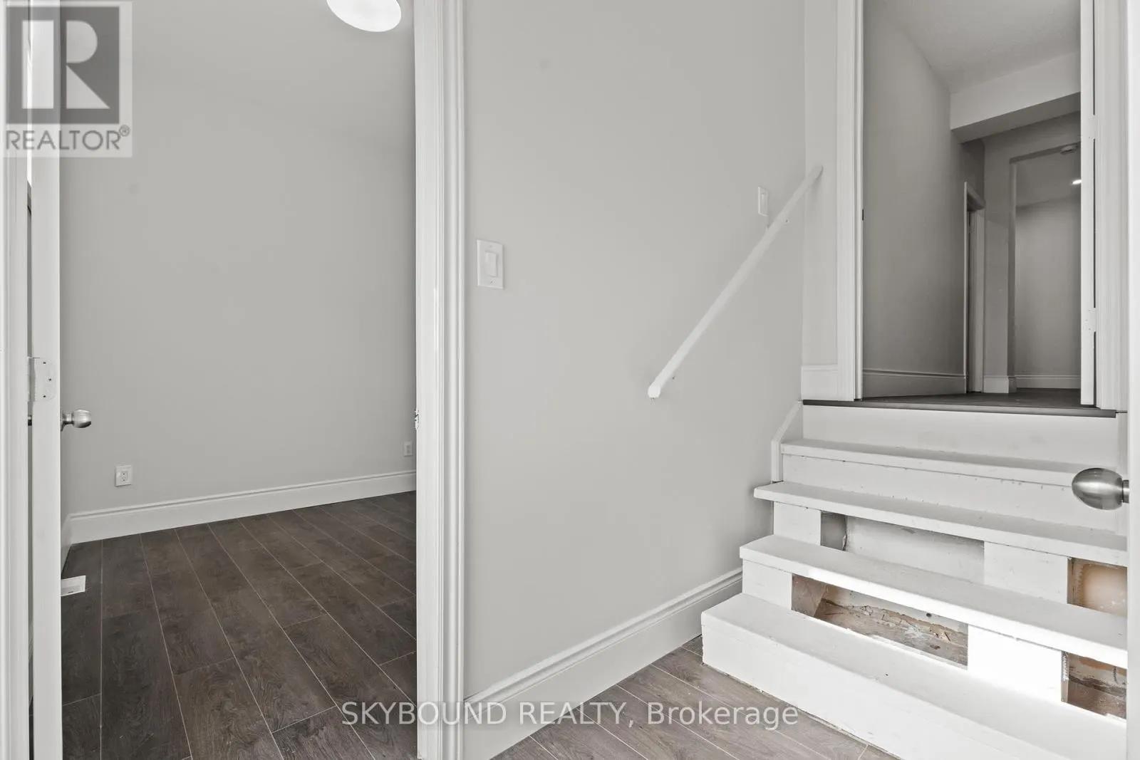 65 COLBORNE STREET W