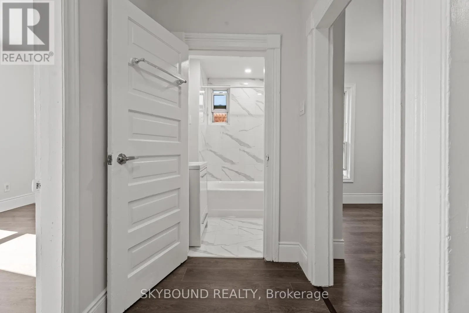 65 COLBORNE STREET W