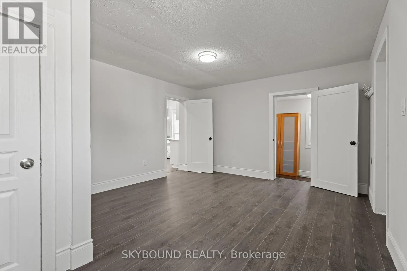 65 COLBORNE STREET W