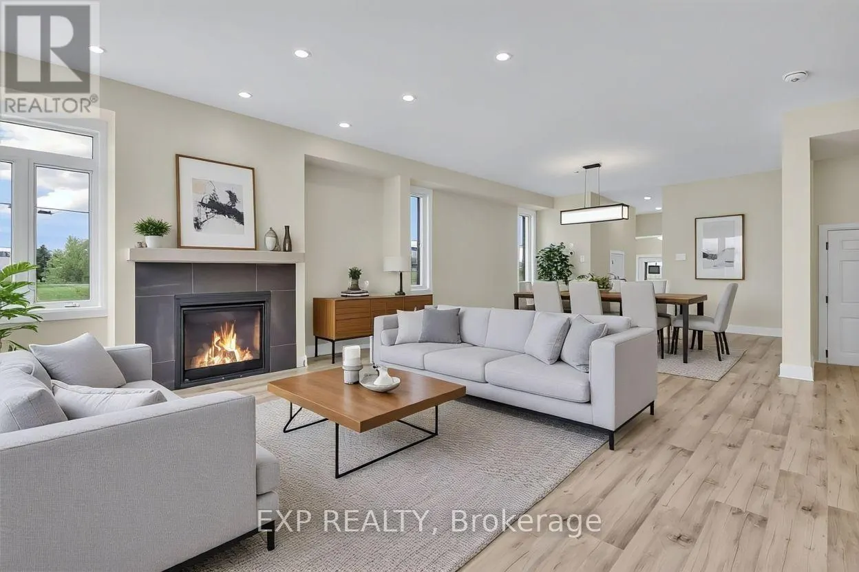 15 REYNOLDS AVENUE