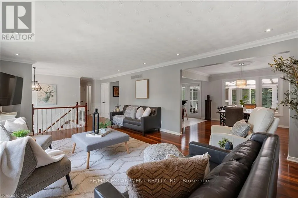 5126 CHIPPEWA ROAD E