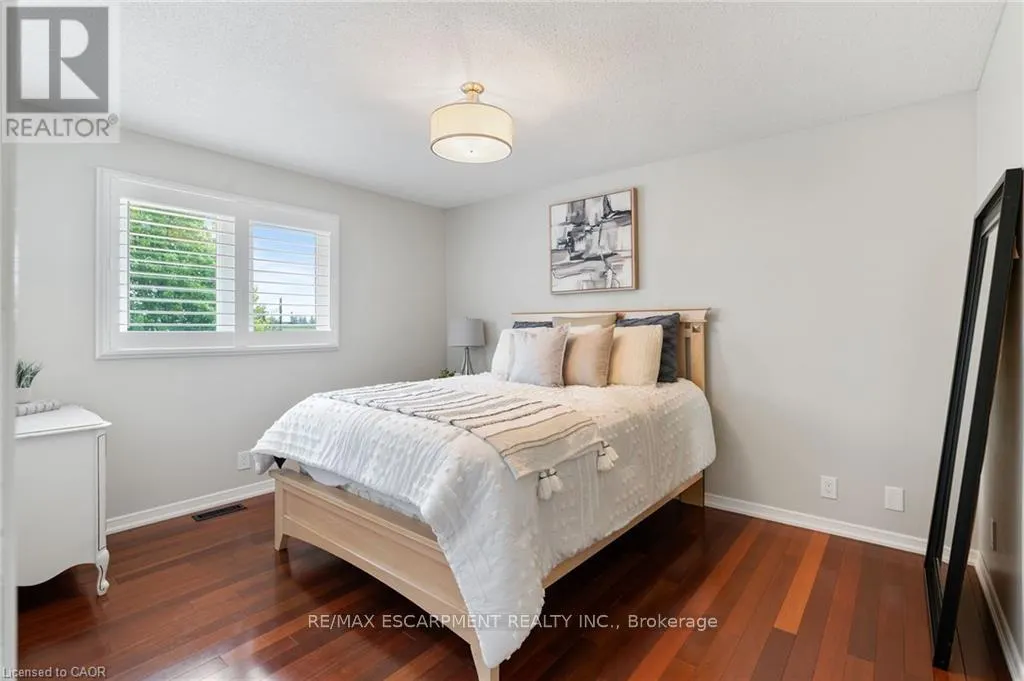 5126 CHIPPEWA ROAD E