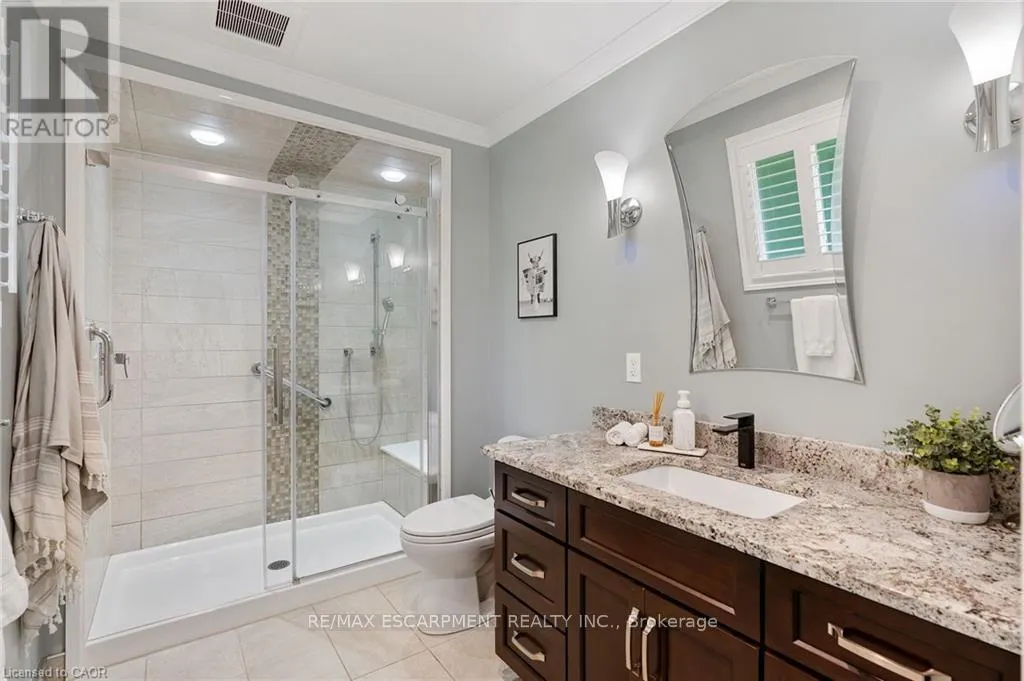 5126 CHIPPEWA ROAD E