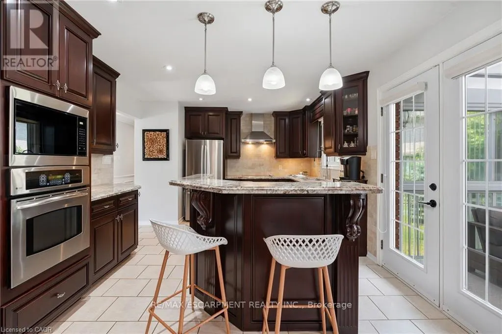 5126 CHIPPEWA ROAD E