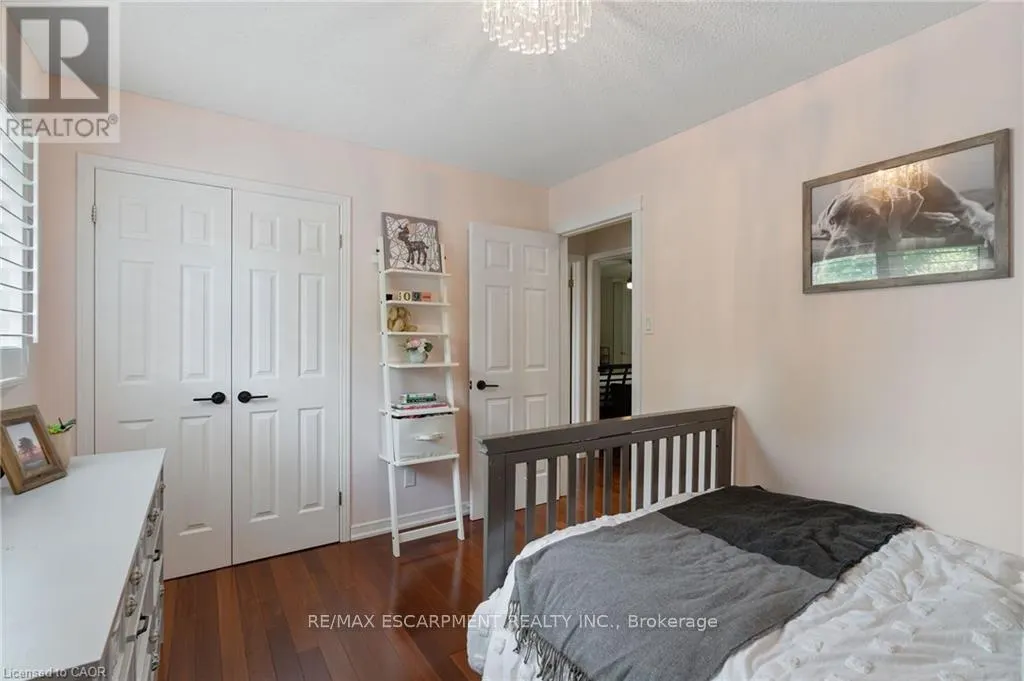 5126 CHIPPEWA ROAD E