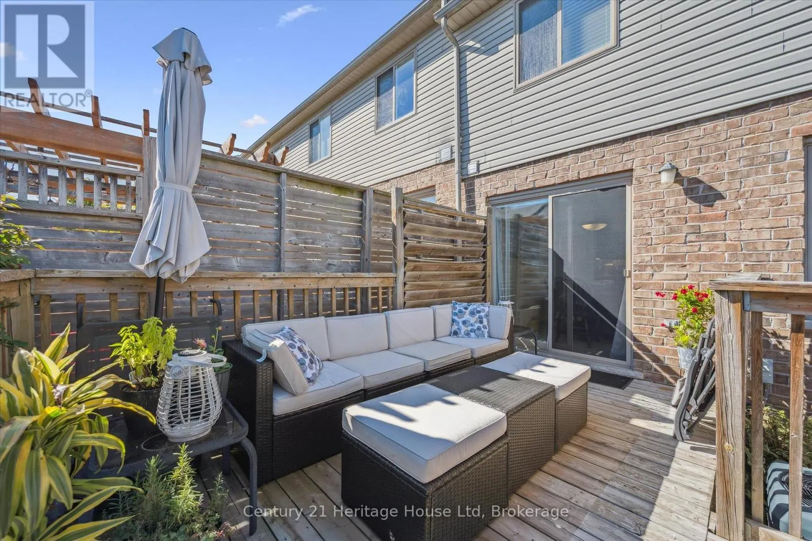 122 CREIGHTON AVENUE