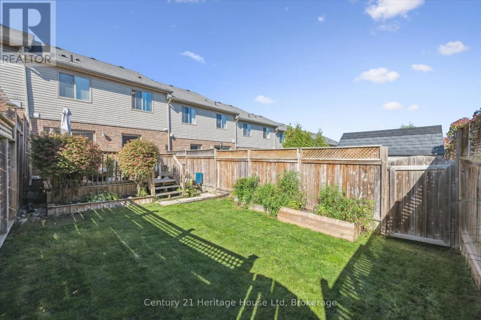 122 CREIGHTON AVENUE