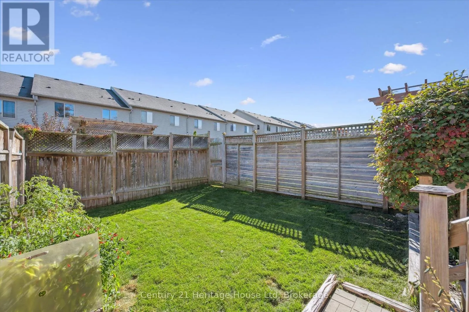 122 CREIGHTON AVENUE