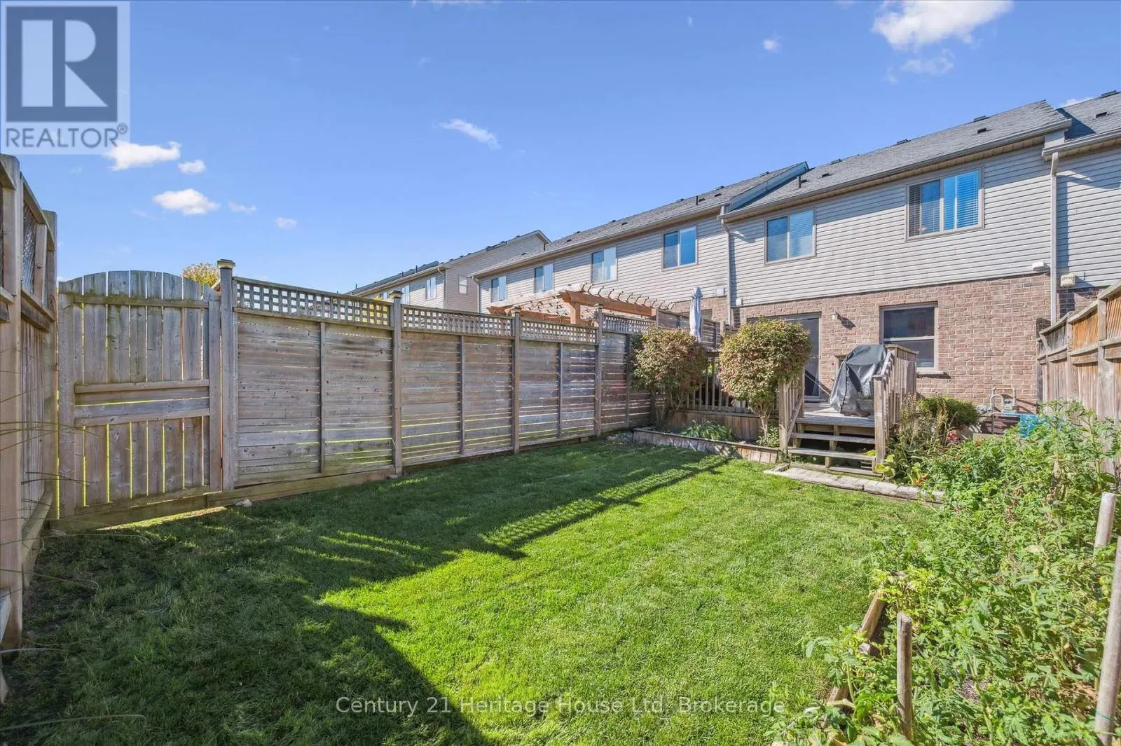 122 CREIGHTON AVENUE