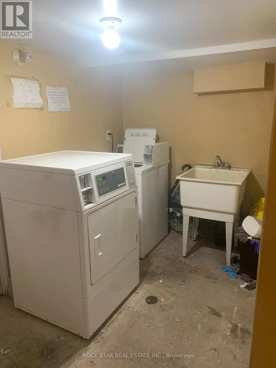 1 - 22 DACOTAH STREET