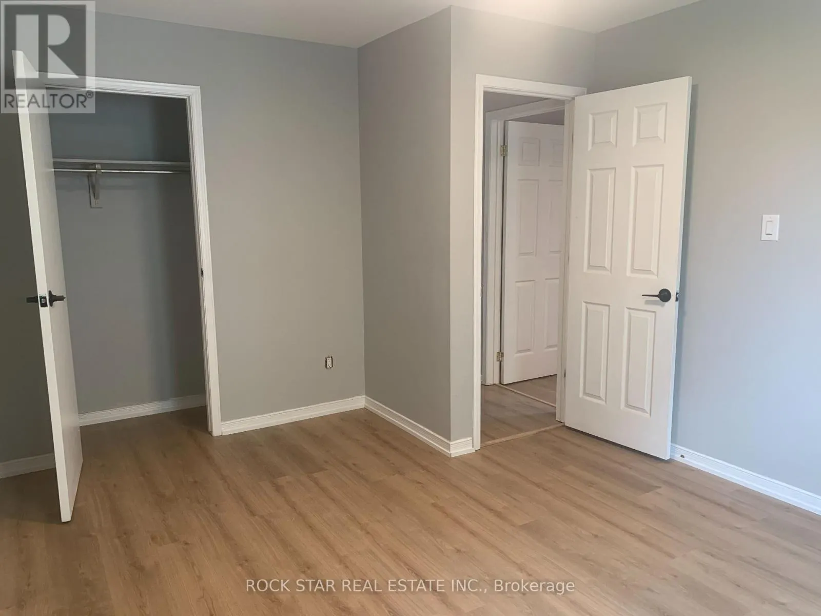 1 - 22 DACOTAH STREET