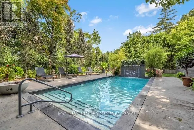 202 - 122 WORTLEY ROAD, #202