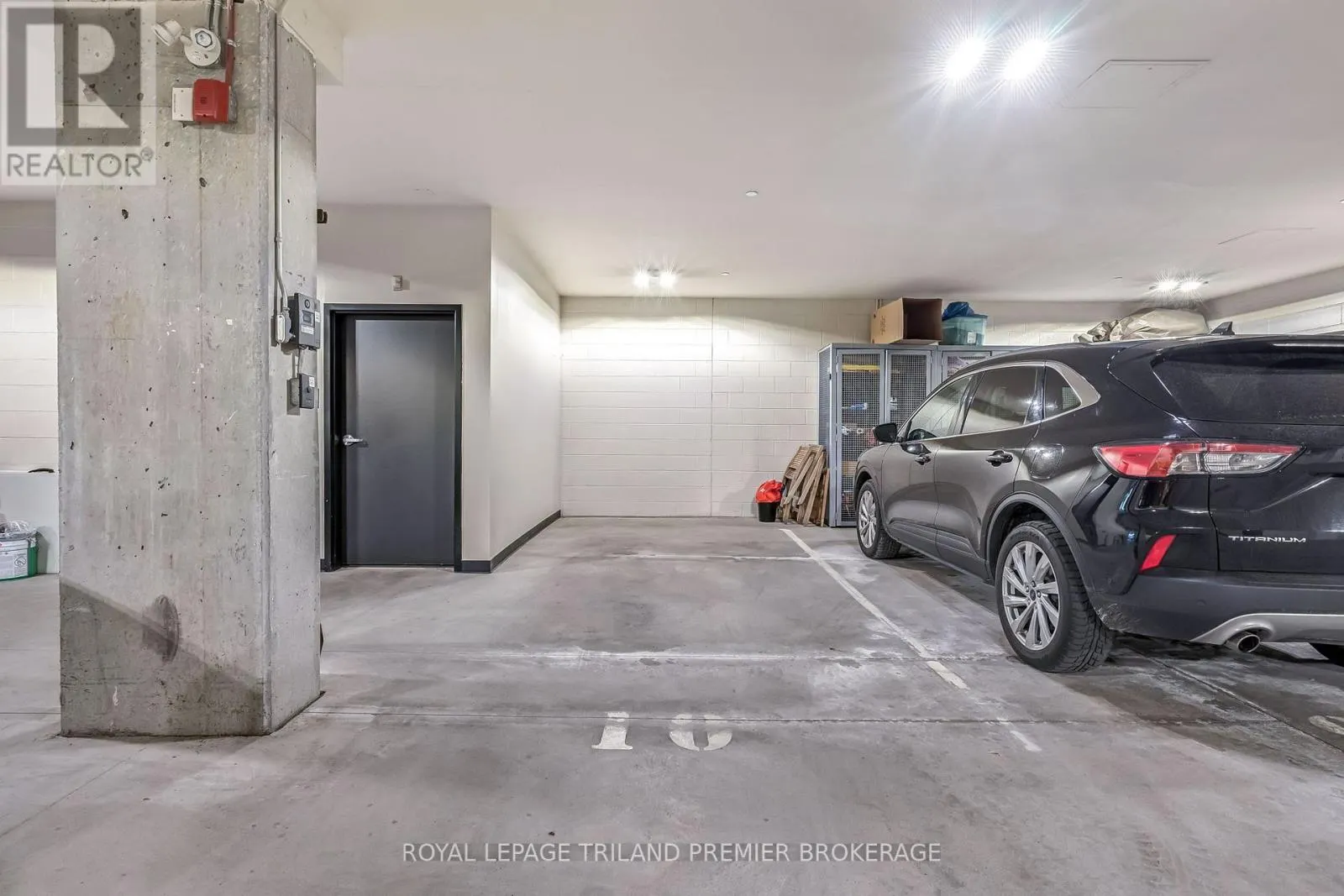 202 - 122 WORTLEY ROAD, #202