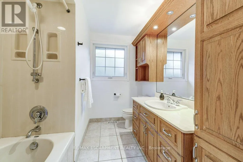 420 CONCESSION 8 ROAD E