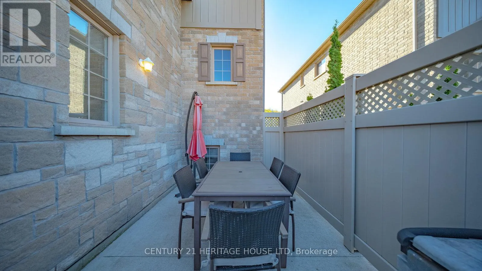 14D - 931 GLASGOW STREET