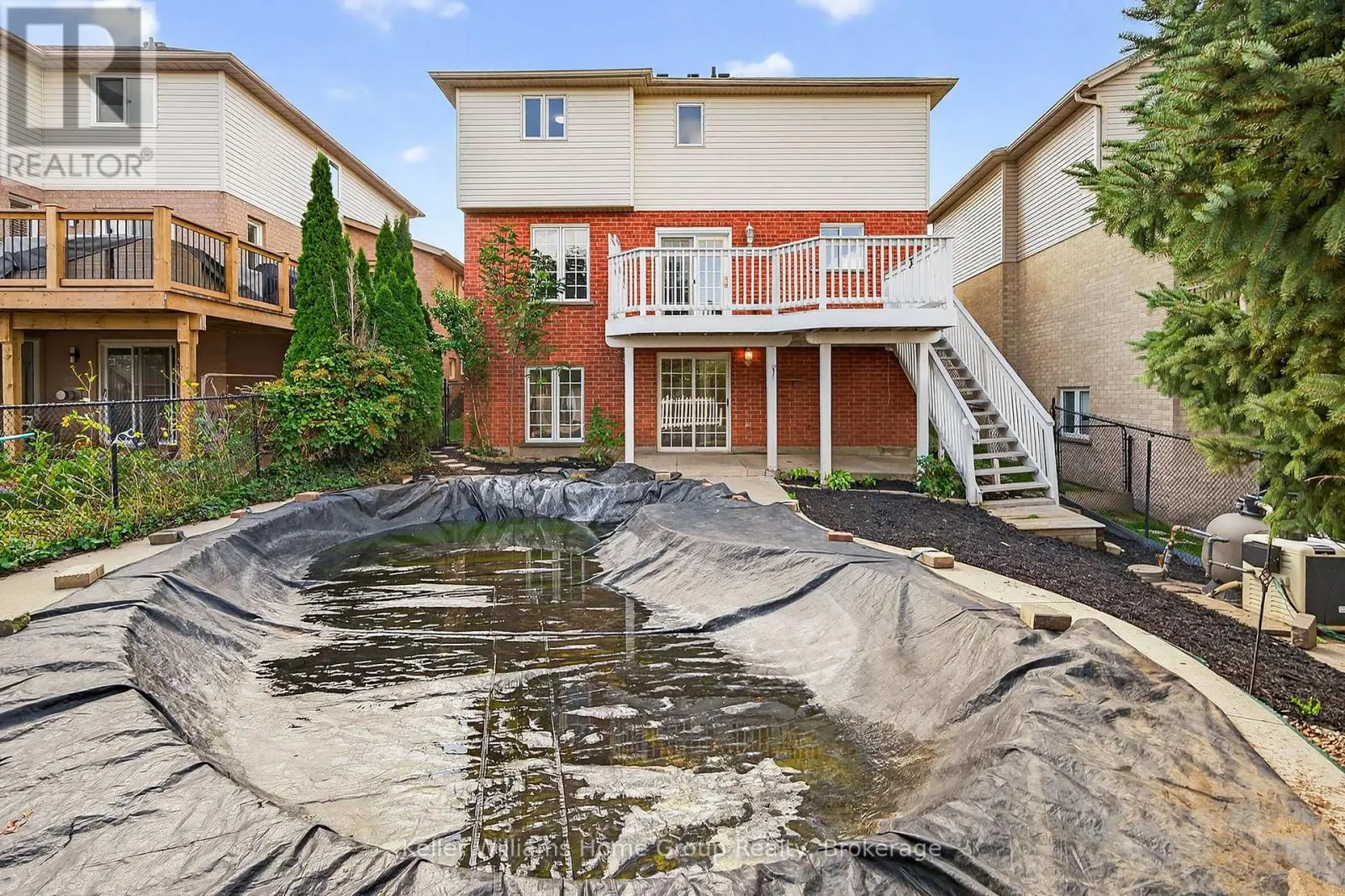 238 BRIARMEADOW DRIVE