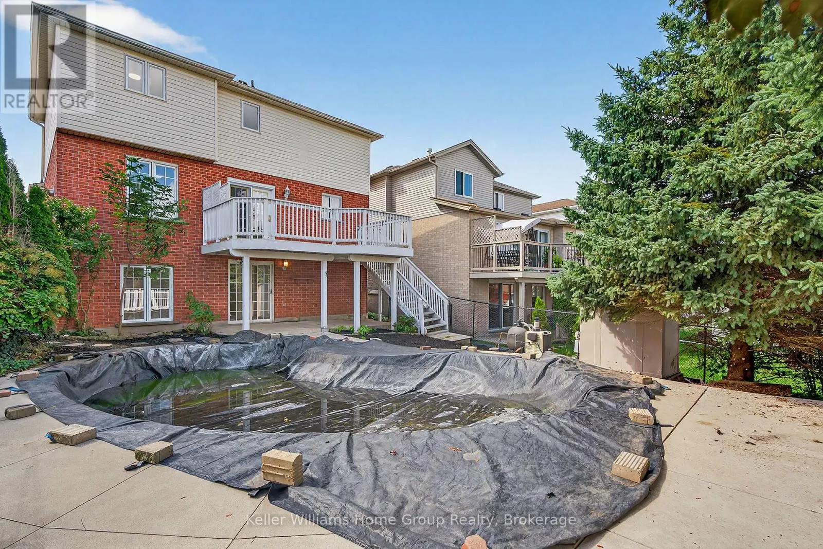 238 BRIARMEADOW DRIVE