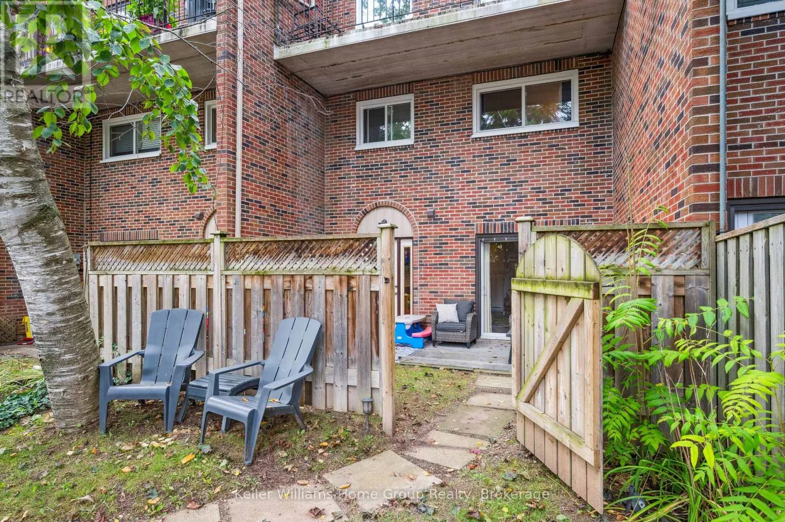 95 - 49 RHONDA ROAD, #95