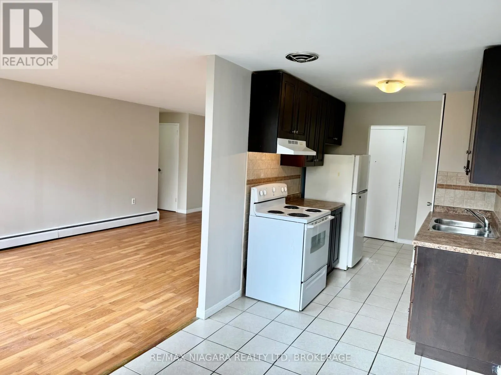 309 - 7 RIVERVIEW BOULEVARD, #309