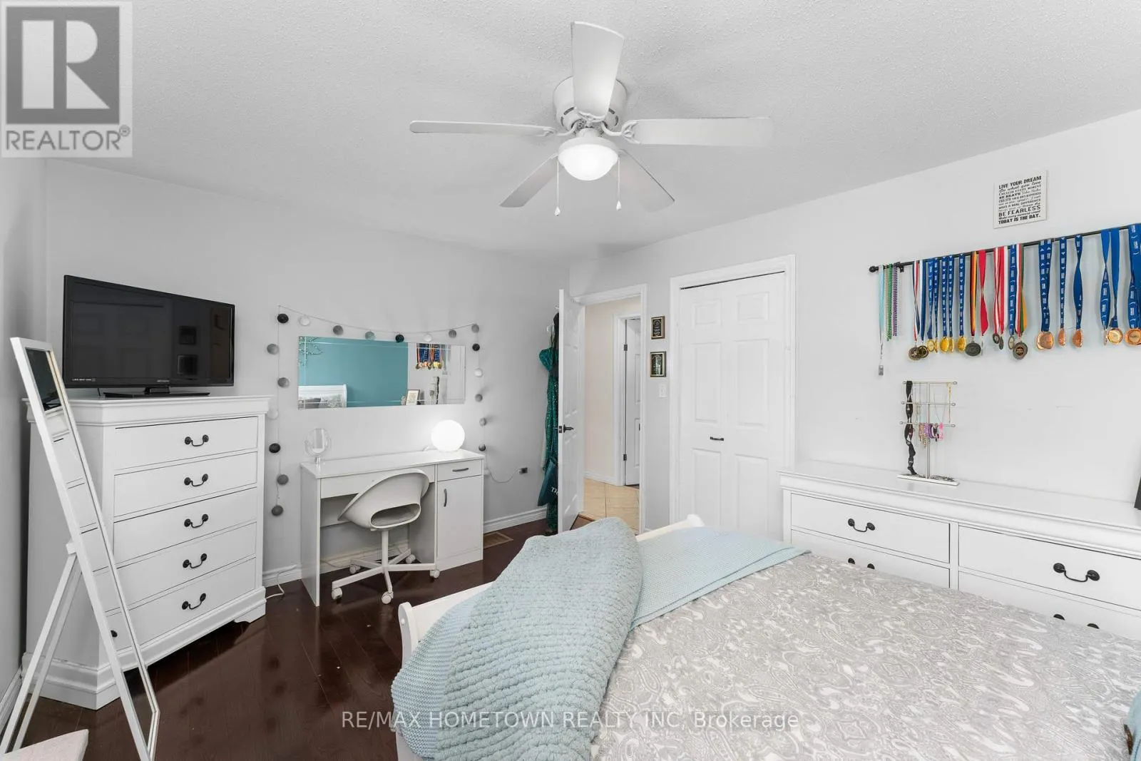 4432 MURRAY ROAD