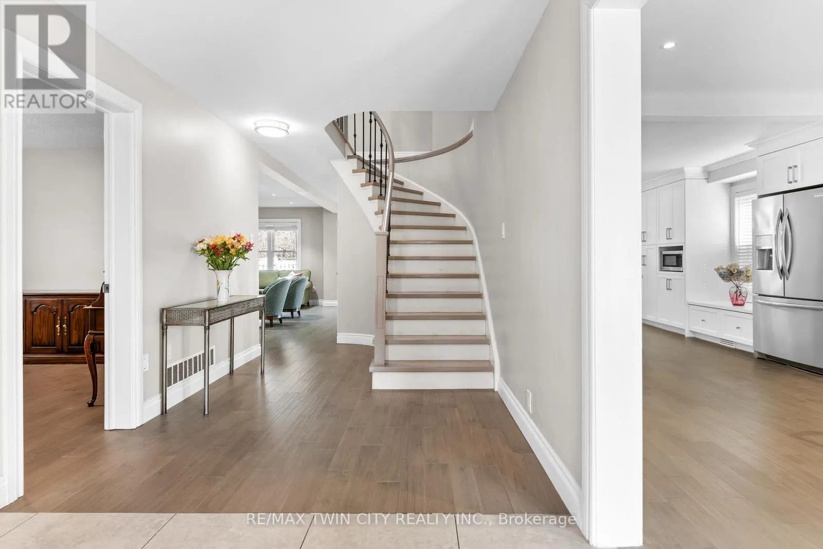 86 SANTA MARIA DRIVE