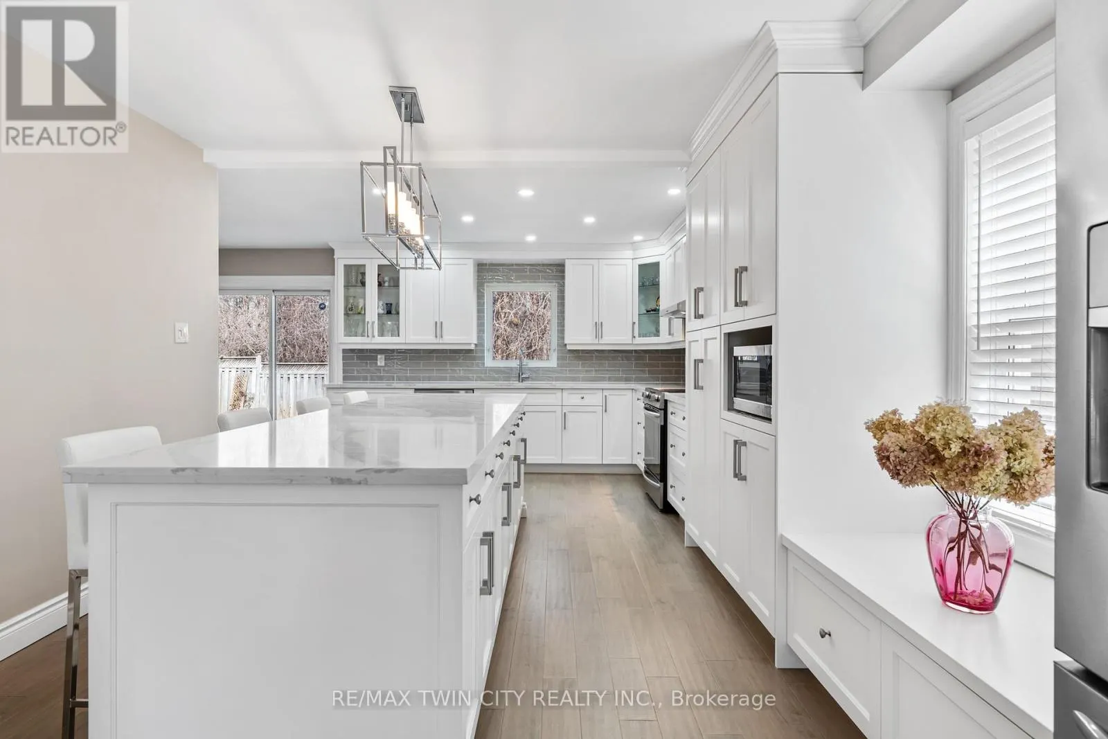 86 SANTA MARIA DRIVE