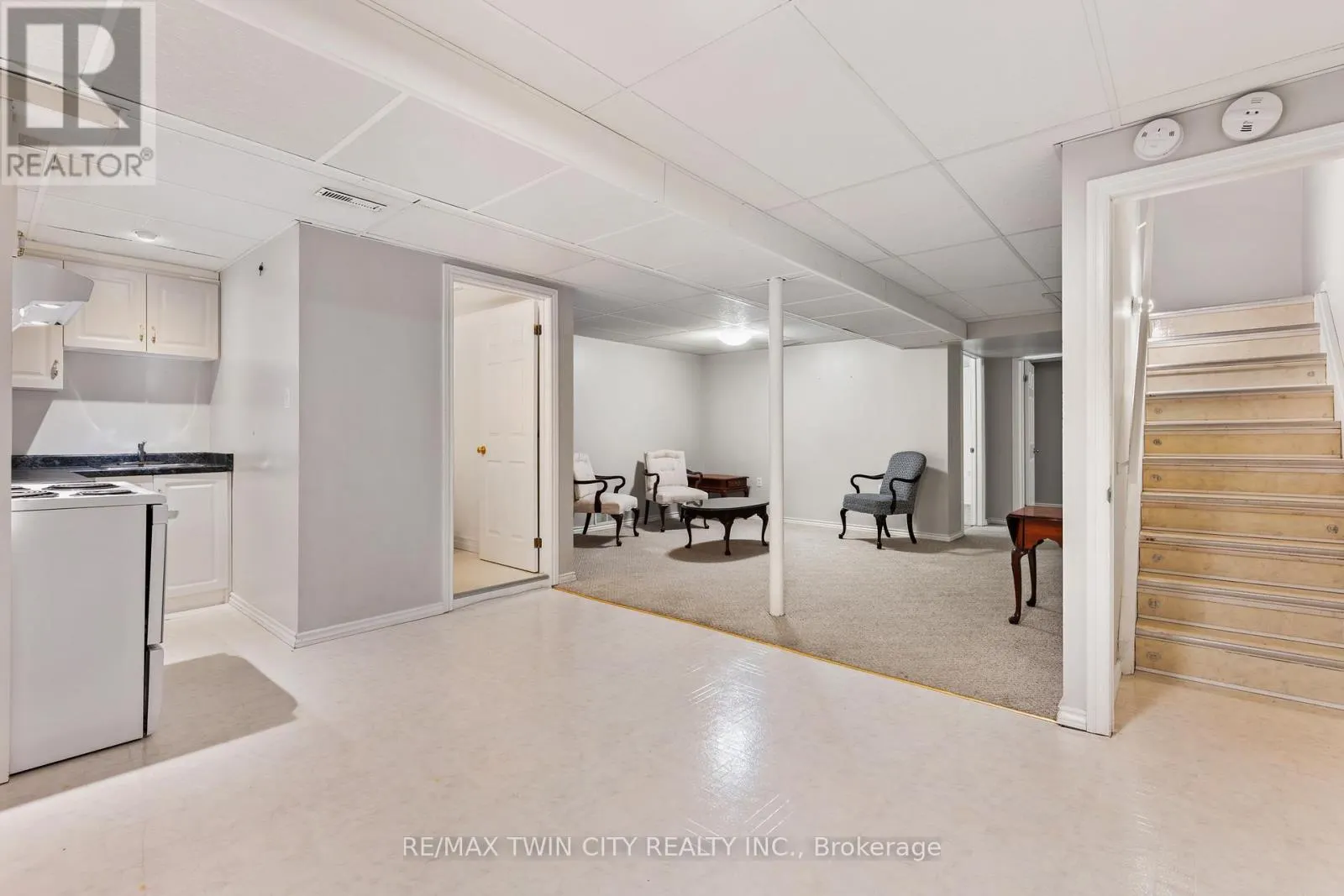 86 SANTA MARIA DRIVE