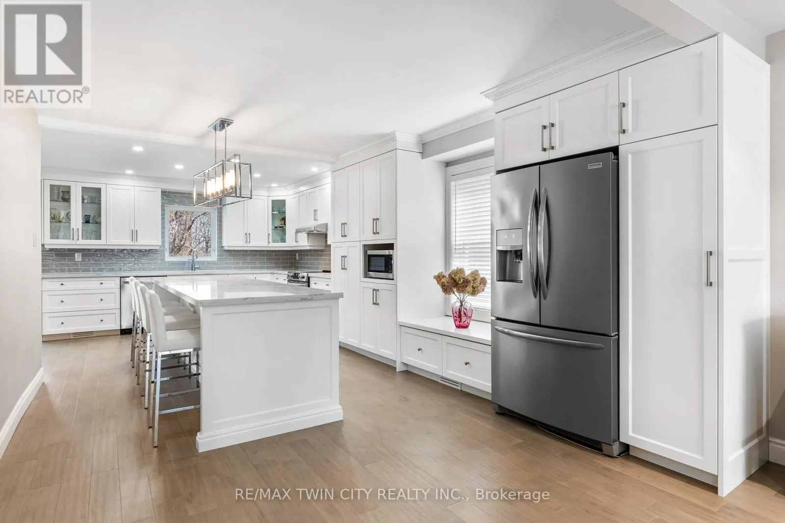 86 SANTA MARIA DRIVE