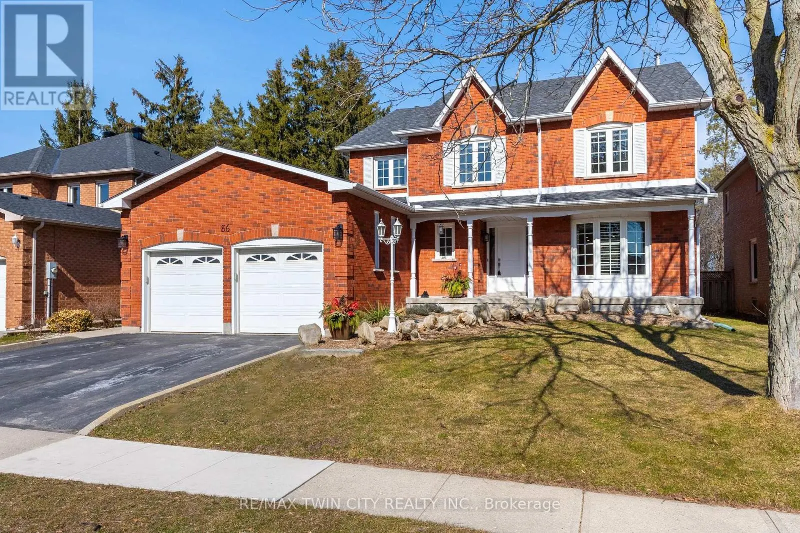 86 SANTA MARIA DRIVE