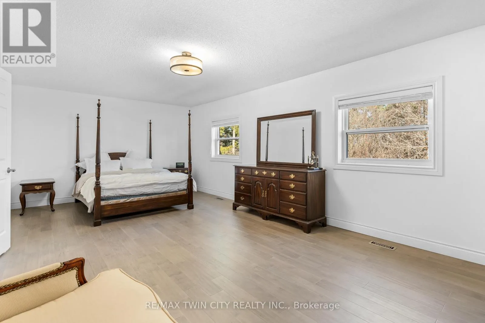 86 SANTA MARIA DRIVE