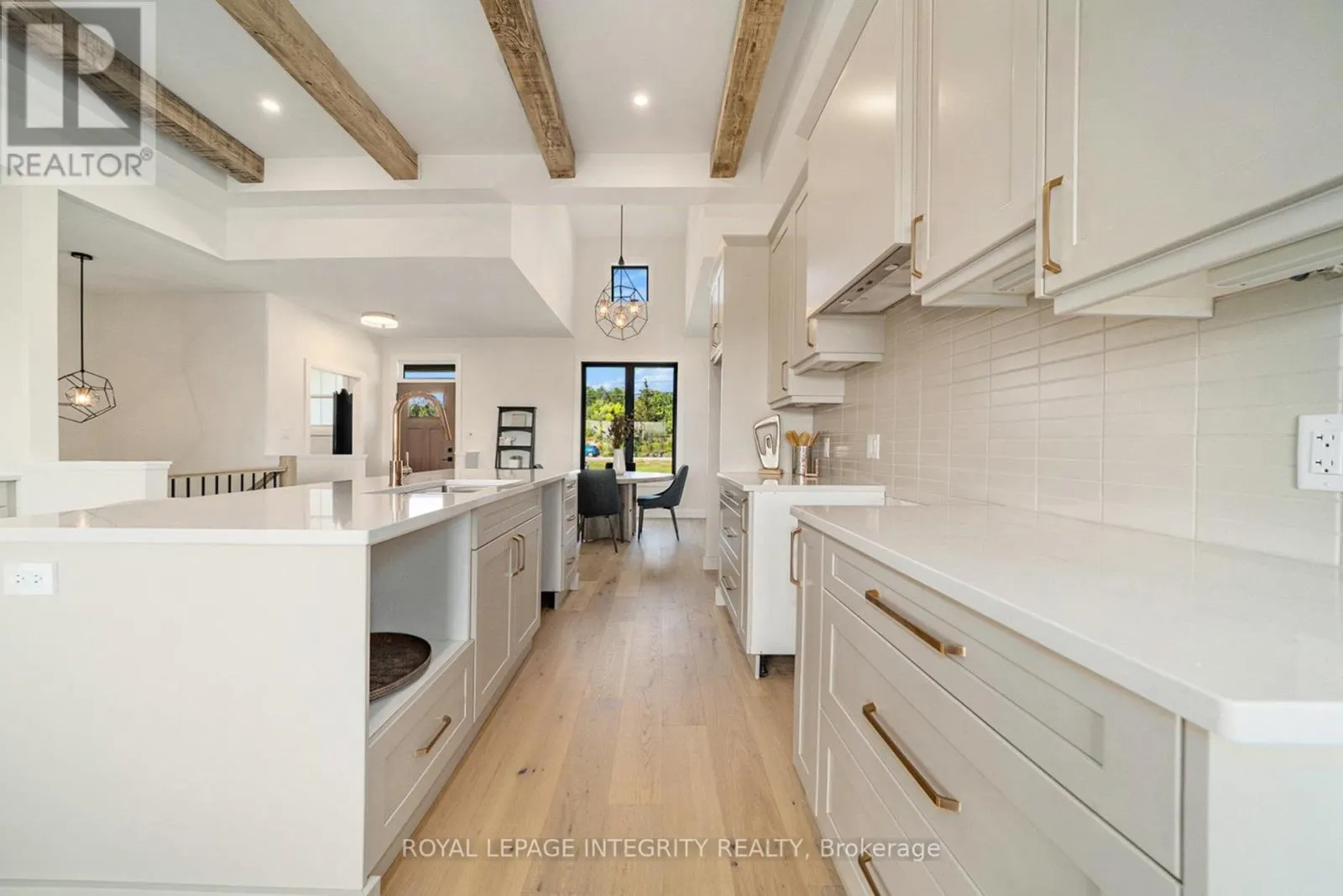 2 - 29 WHITTLERS COVE LANE