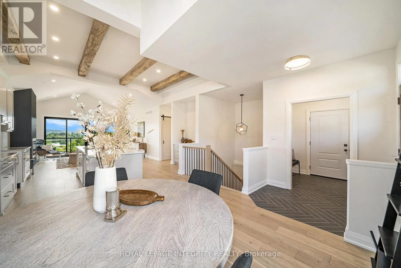 2 - 29 WHITTLERS COVE LANE