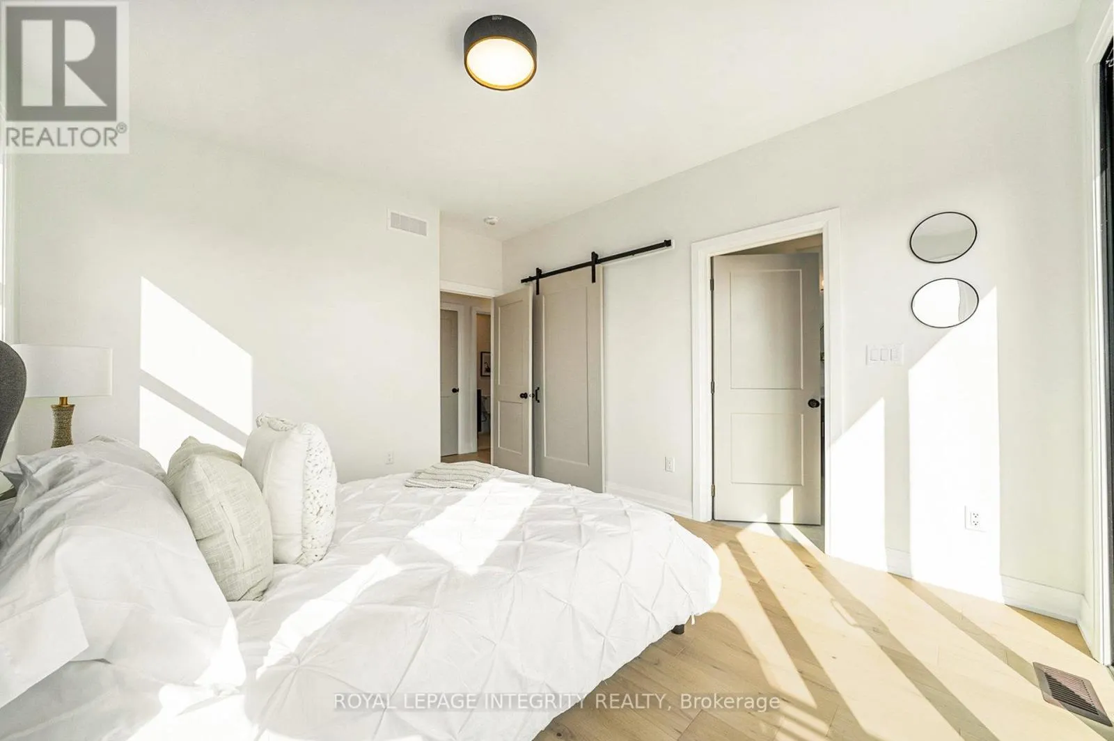 2 - 29 WHITTLERS COVE LANE