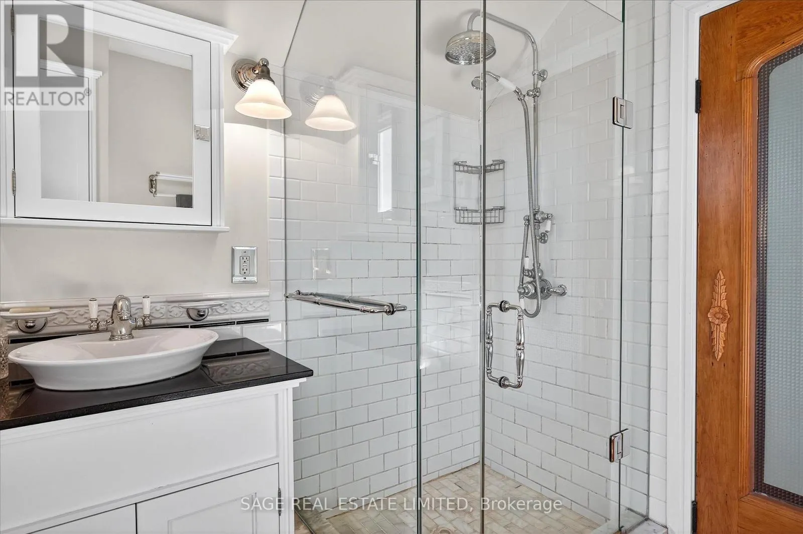 33 NORTH WATER STREET