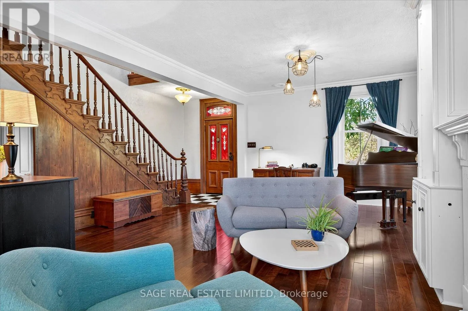 33 NORTH WATER STREET