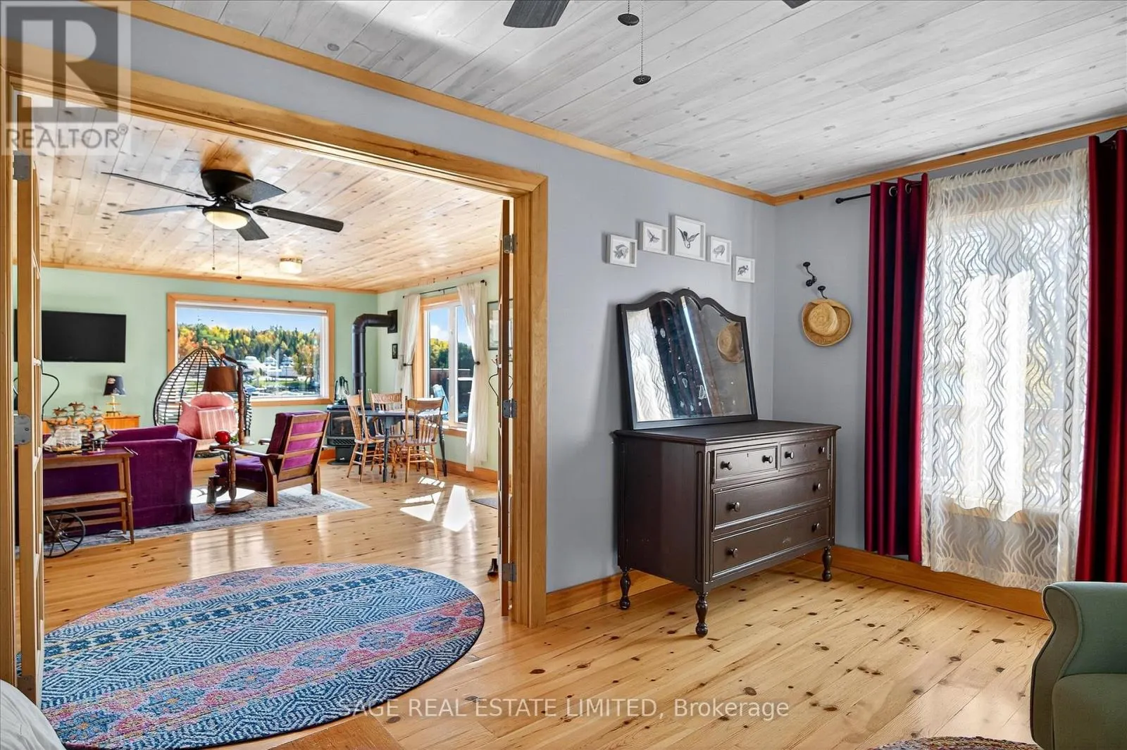 33 NORTH WATER STREET