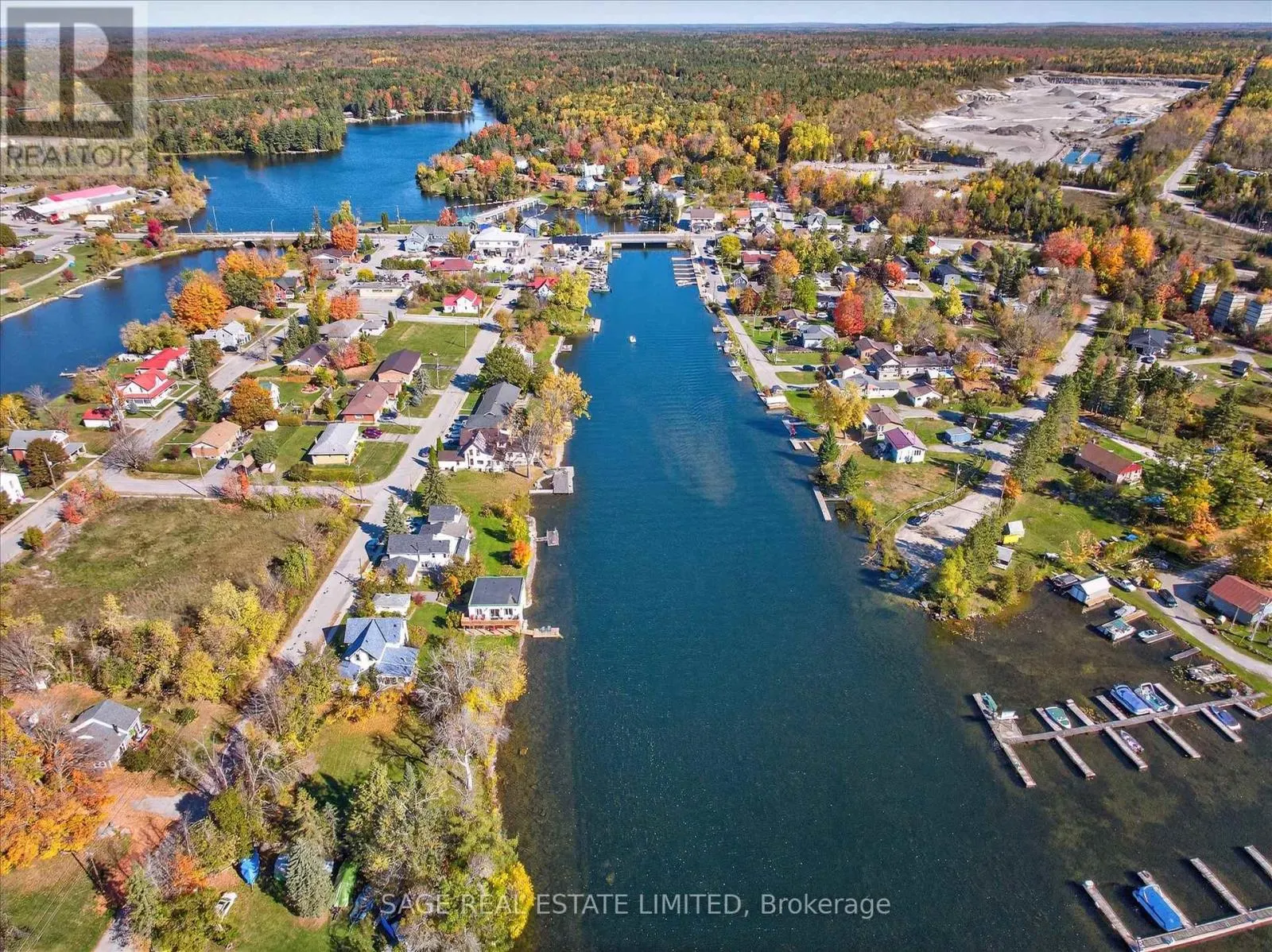 33 NORTH WATER STREET