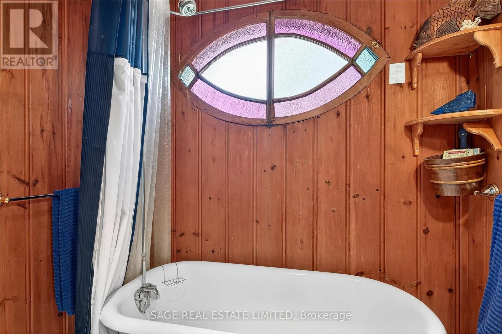 33 NORTH WATER STREET