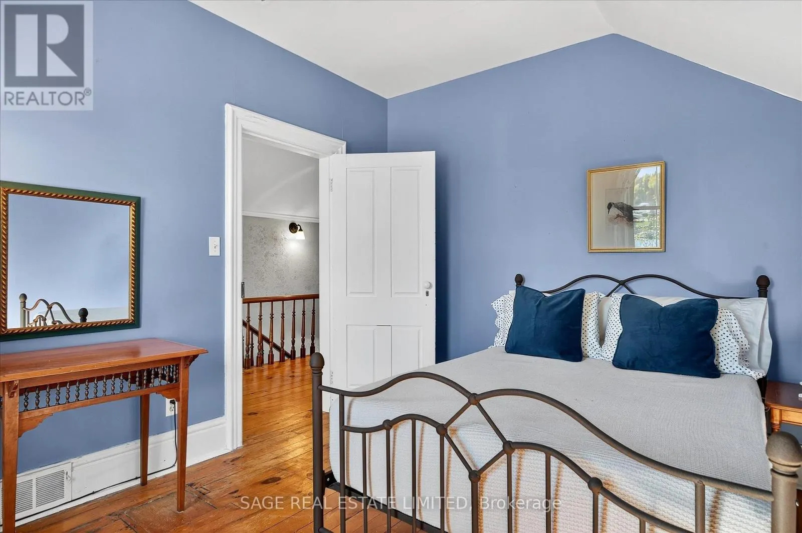 33 NORTH WATER STREET