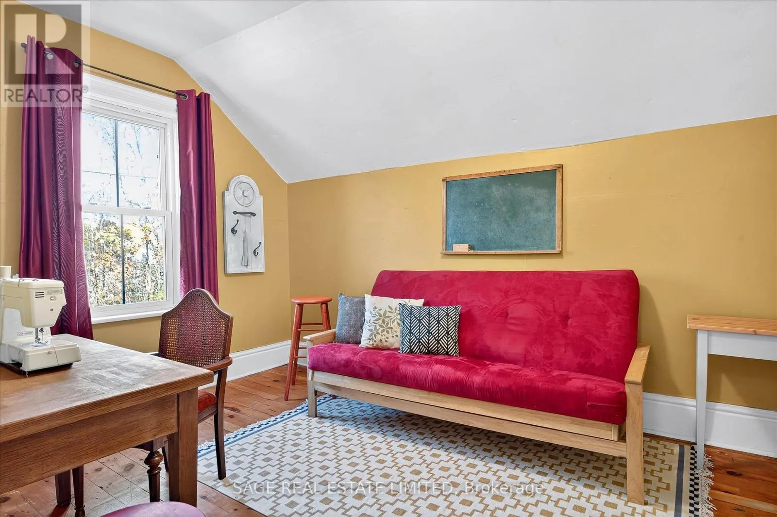 33 NORTH WATER STREET