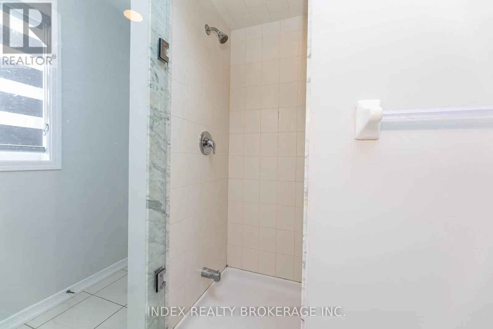 7713 BLACK MAPLE DRIVE