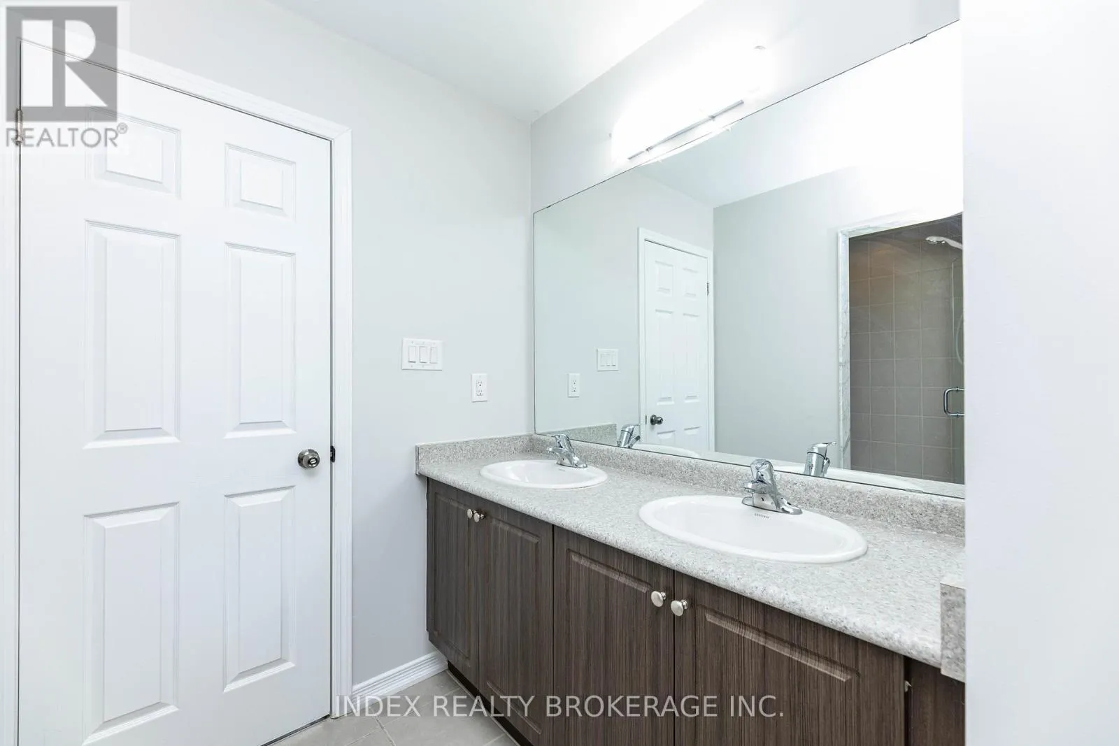 7713 BLACK MAPLE DRIVE