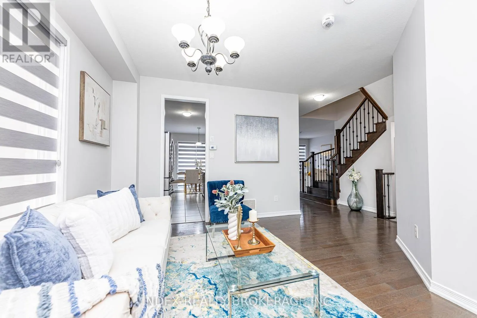 7713 BLACK MAPLE DRIVE