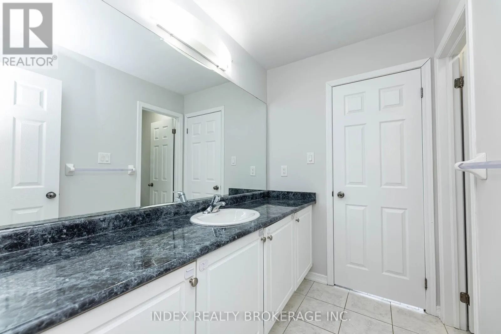 7713 BLACK MAPLE DRIVE