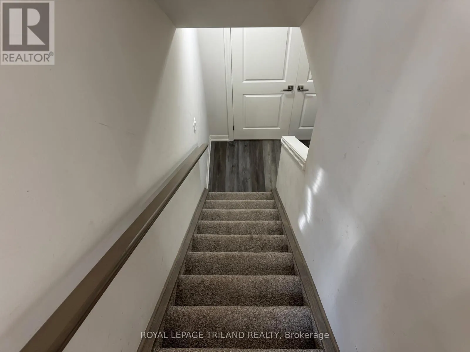 LOWER - 41 CORTLAND TERRACE, #LOWER