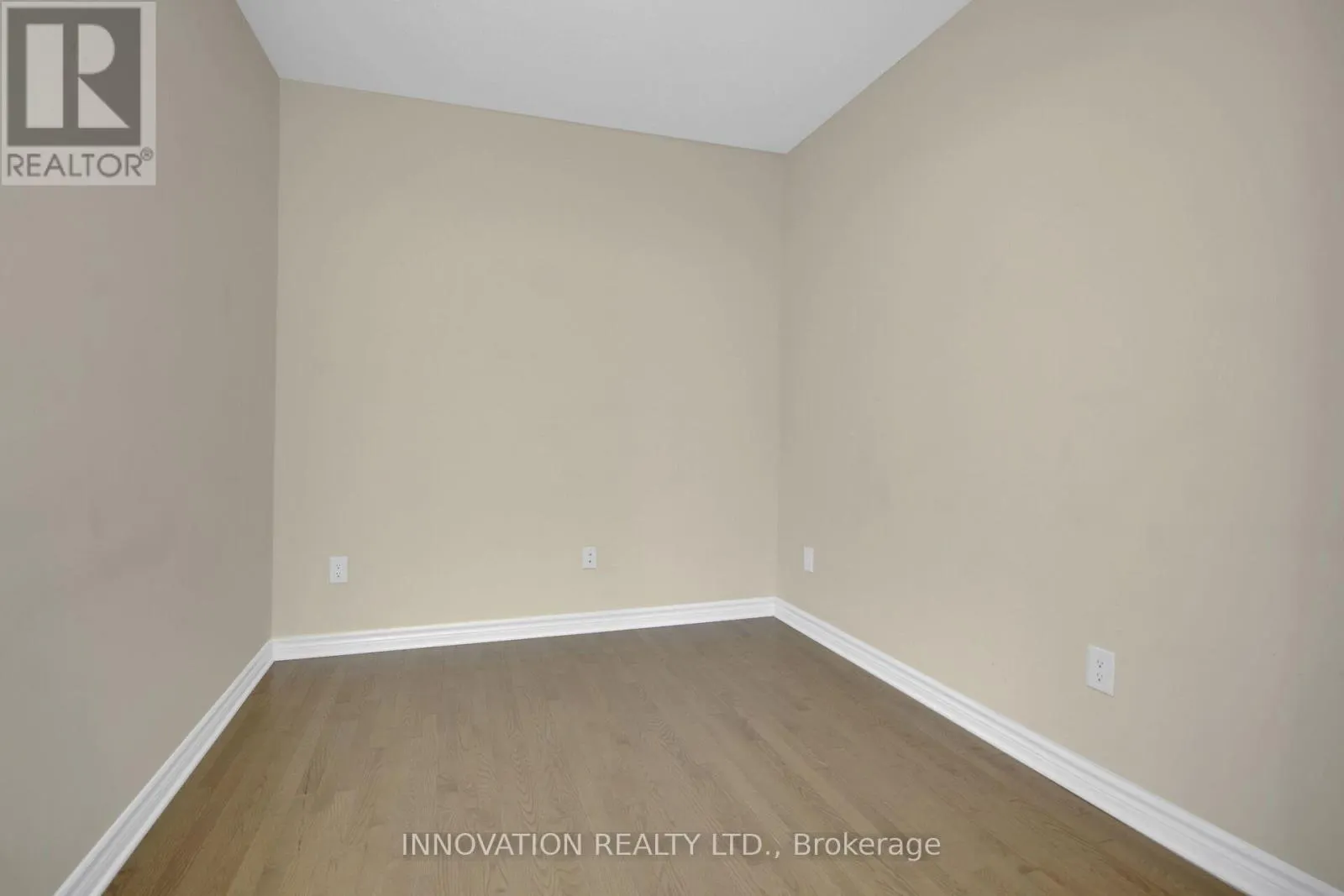 201 - 180 GUELPH PRIVATE