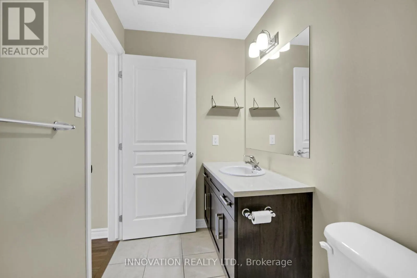 201 - 180 GUELPH PRIVATE