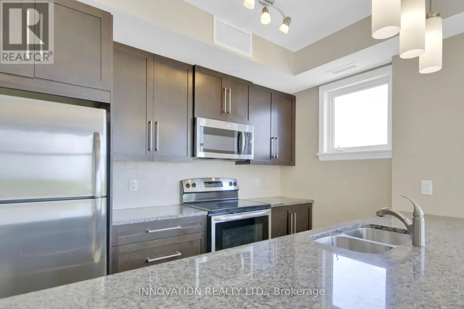 201 - 180 GUELPH PRIVATE